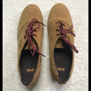 Teva shoes NWOT